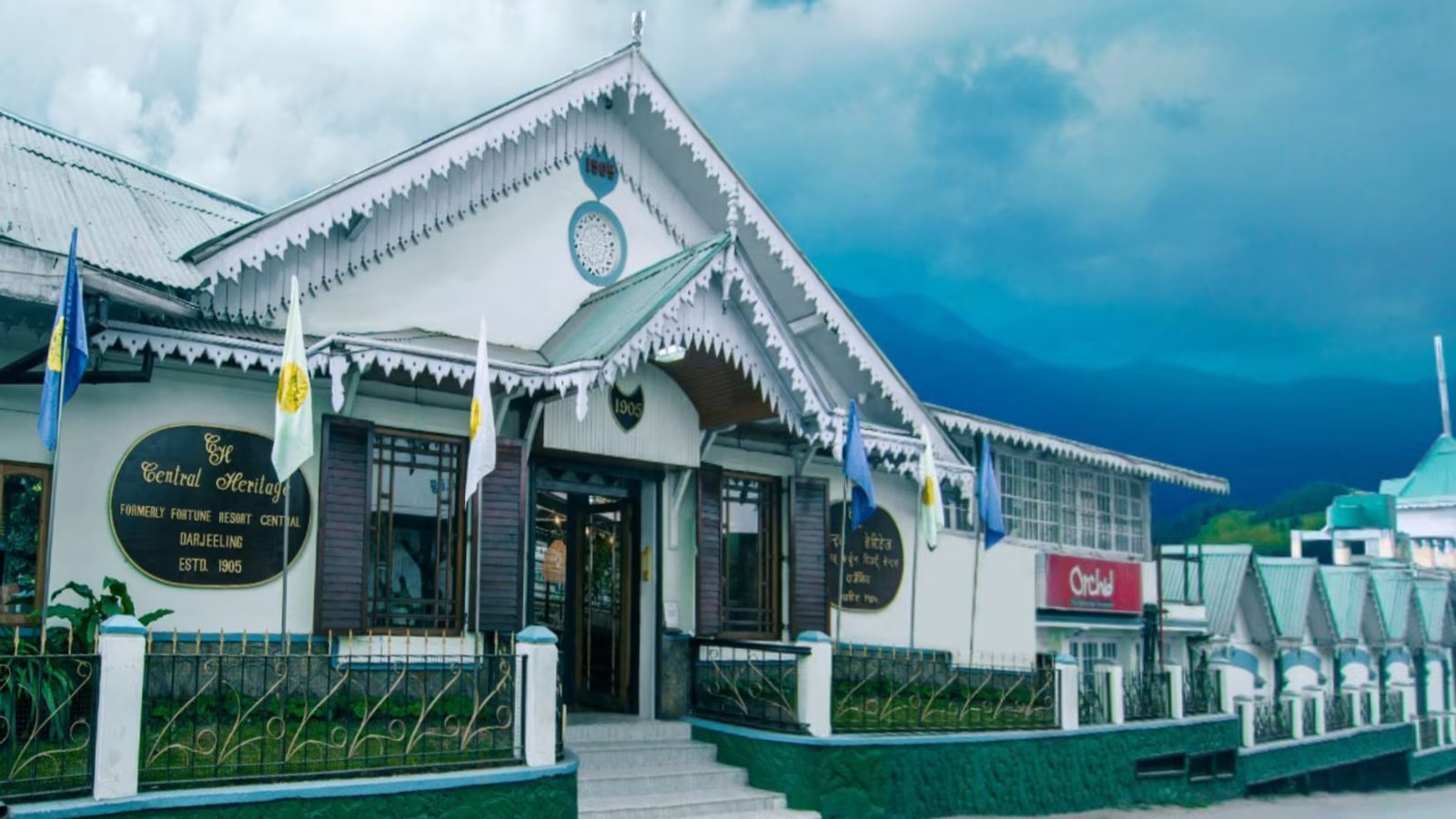Central Heritage Resort and Spa