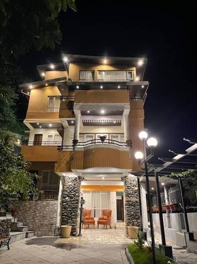 Summit Bougainvillea Tea Resort