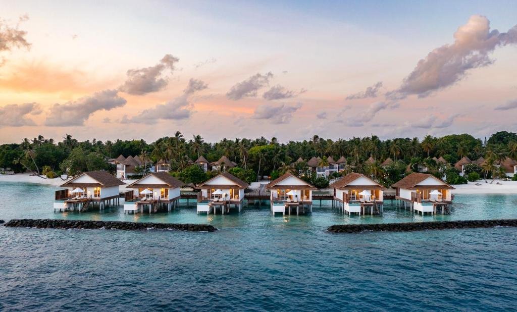 Bandos Maldives Resort