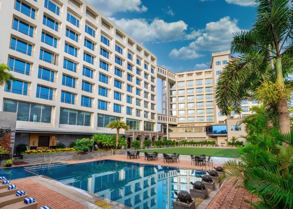 Express Inn The Business Luxury
