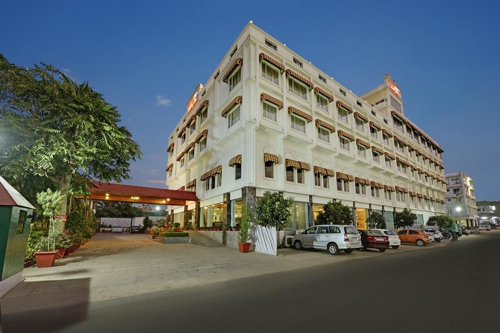 Valley View by Traavista Udaipur